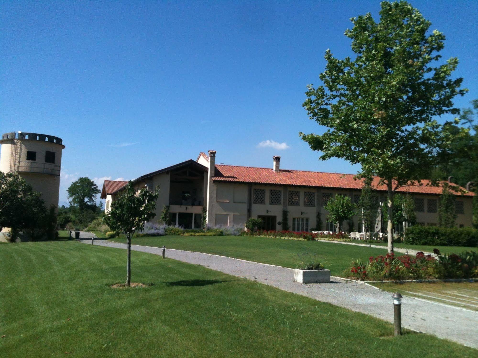 Antico Benessere Fara Gera dʼAdda Exteriör bild